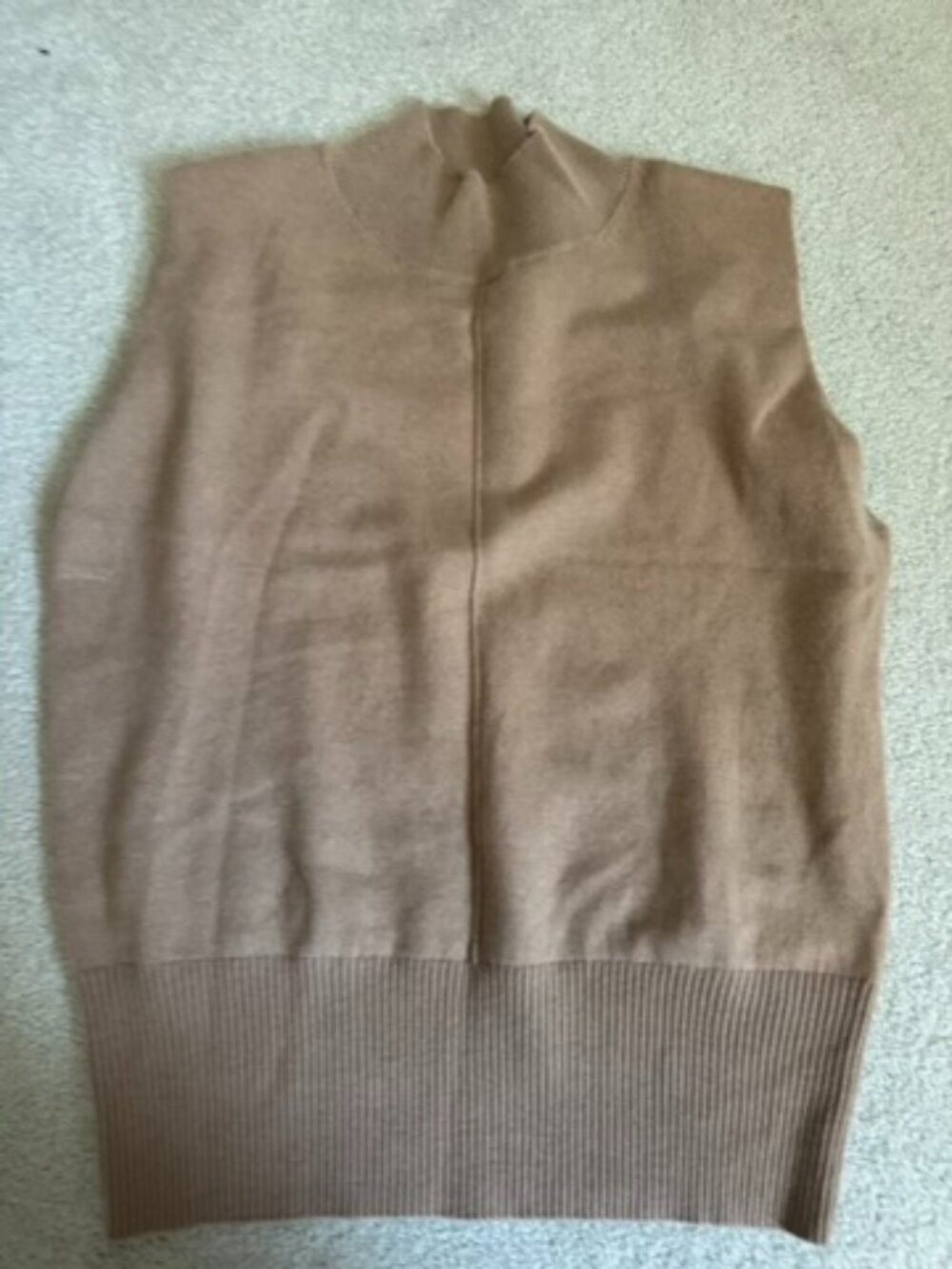 NWOT Quince 100% Mongolian Cashmere Sleeveless Mock Neck Sweater Vest Camel Smal